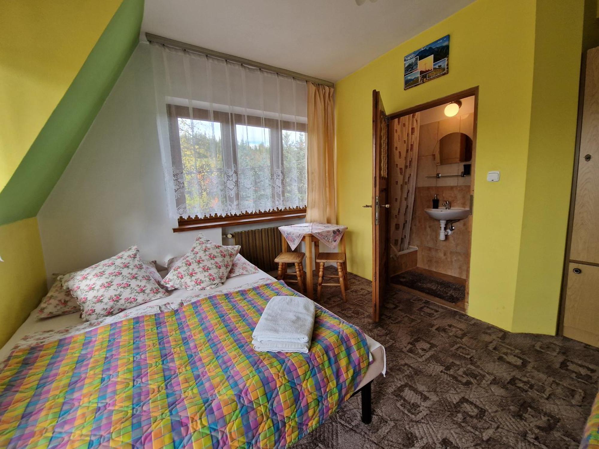 Pokoje Goscinne U Landy Poronin Bagian luar foto