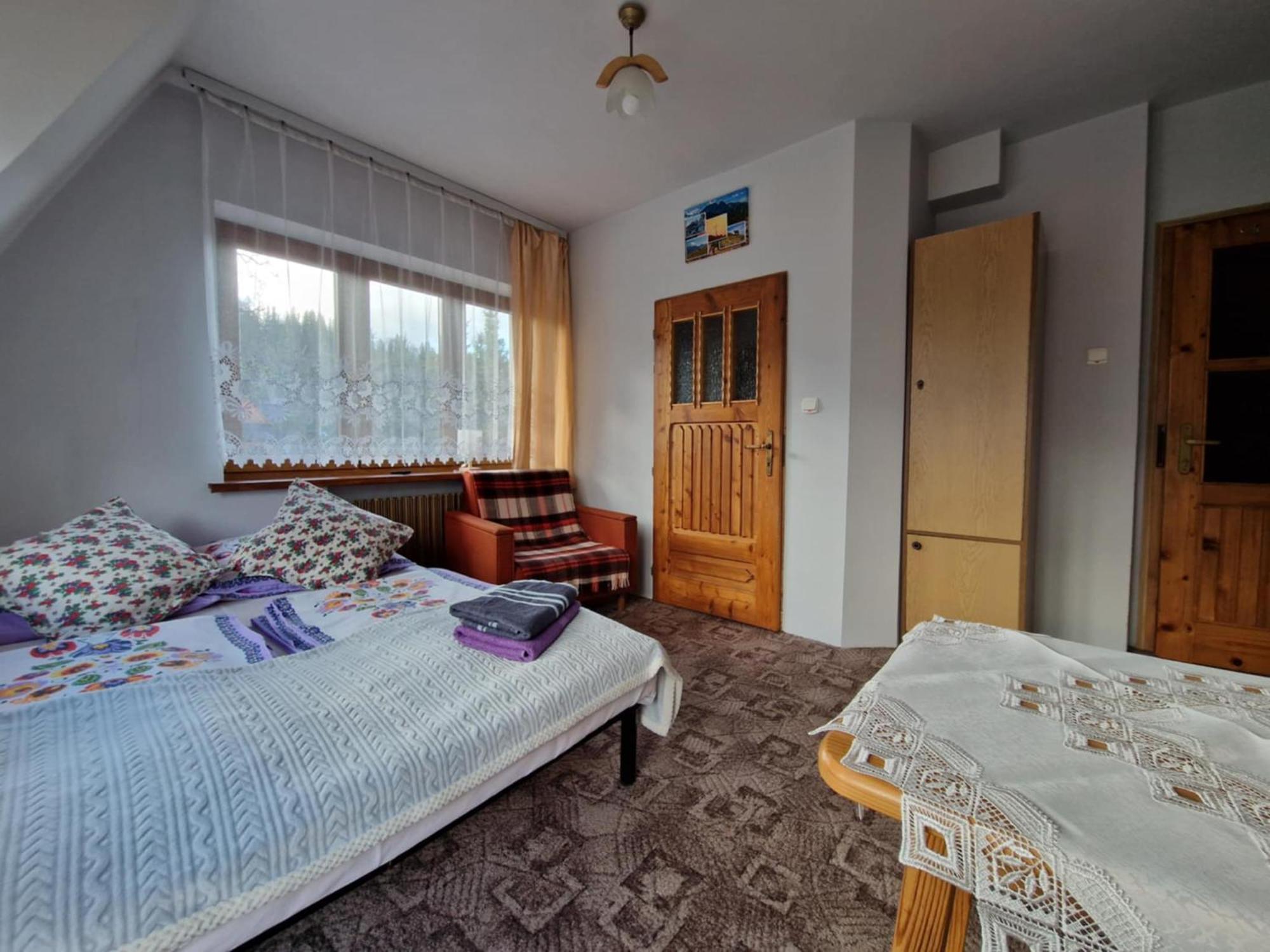 Pokoje Goscinne U Landy Poronin Bagian luar foto